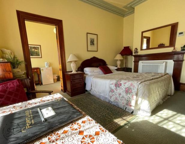 Victoria House Bed and Breakfast Portland Exteriör bild